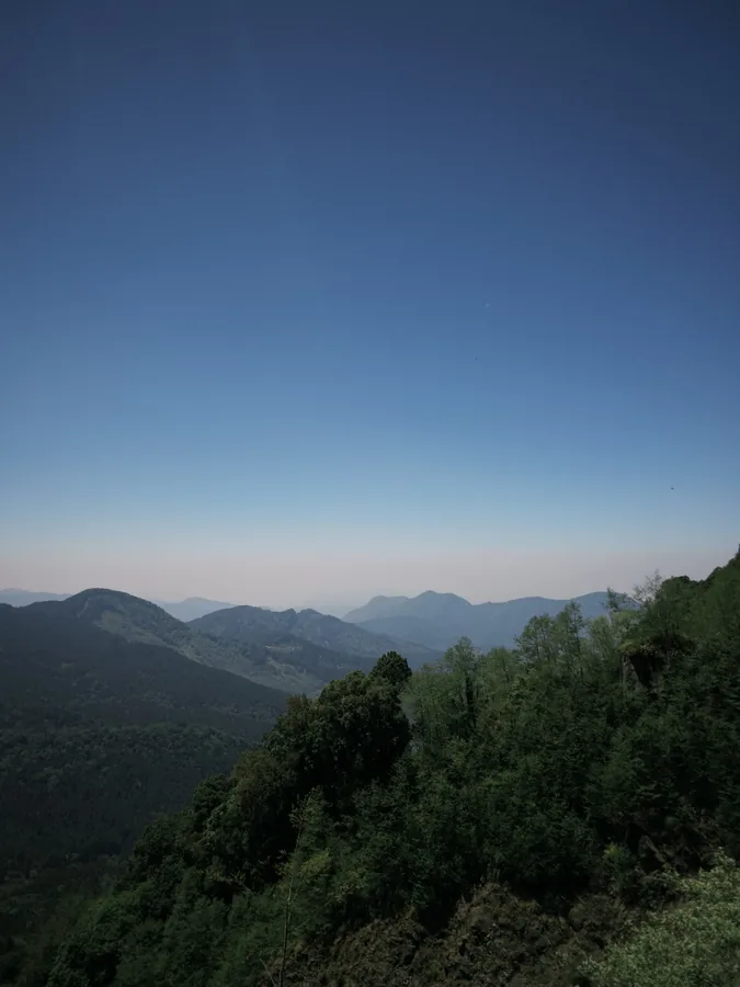 山脈連綿